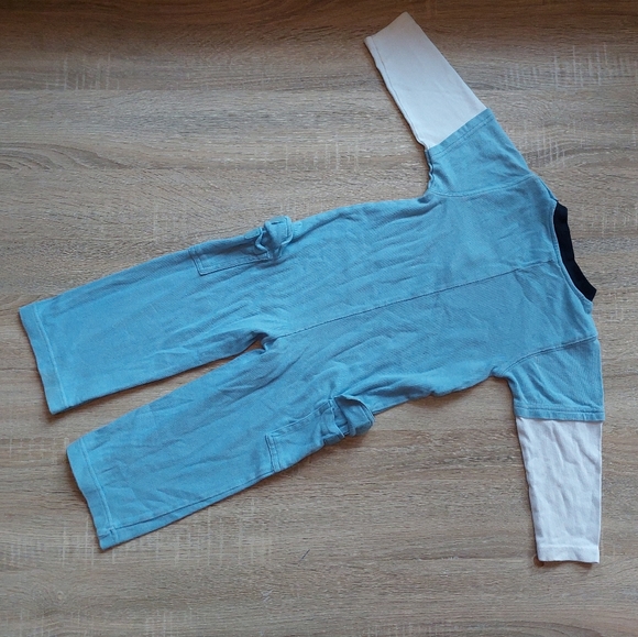 2008 guc/play tractor/car rompers 2T - Picture 13 of 16